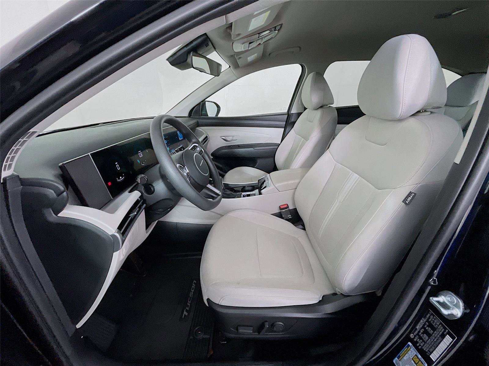 Certified 2025 Hyundai Tucson SEL AWD/4WD image 24
