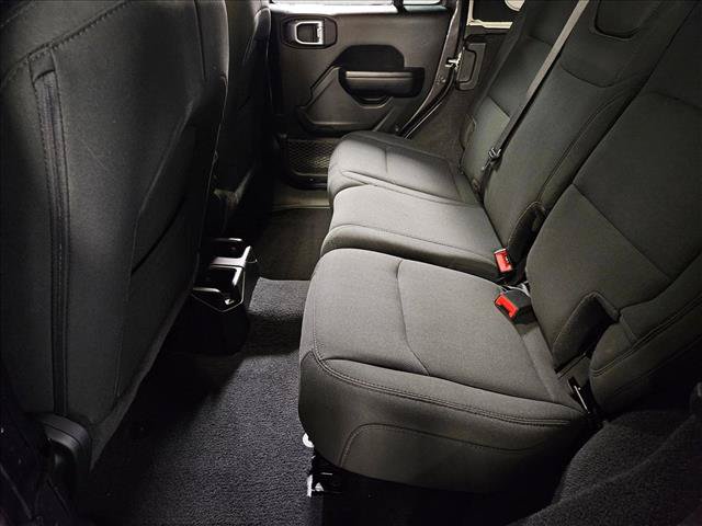 Used 2021 Jeep Wrangler Unlimited Sport AWD/4WD image 16
