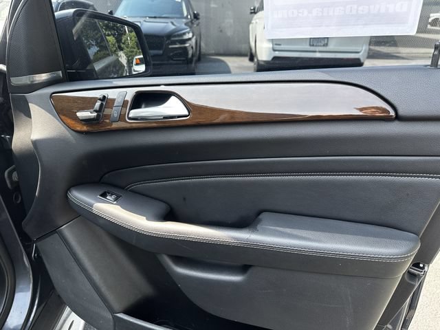 Used 2015 Mercedes-Benz ML 350 4MATIC image 36