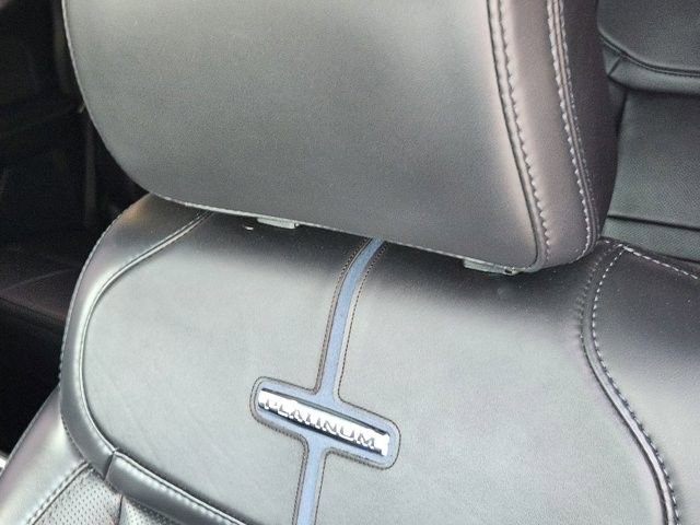 Used 2025 Ford F250 Platinum image 24