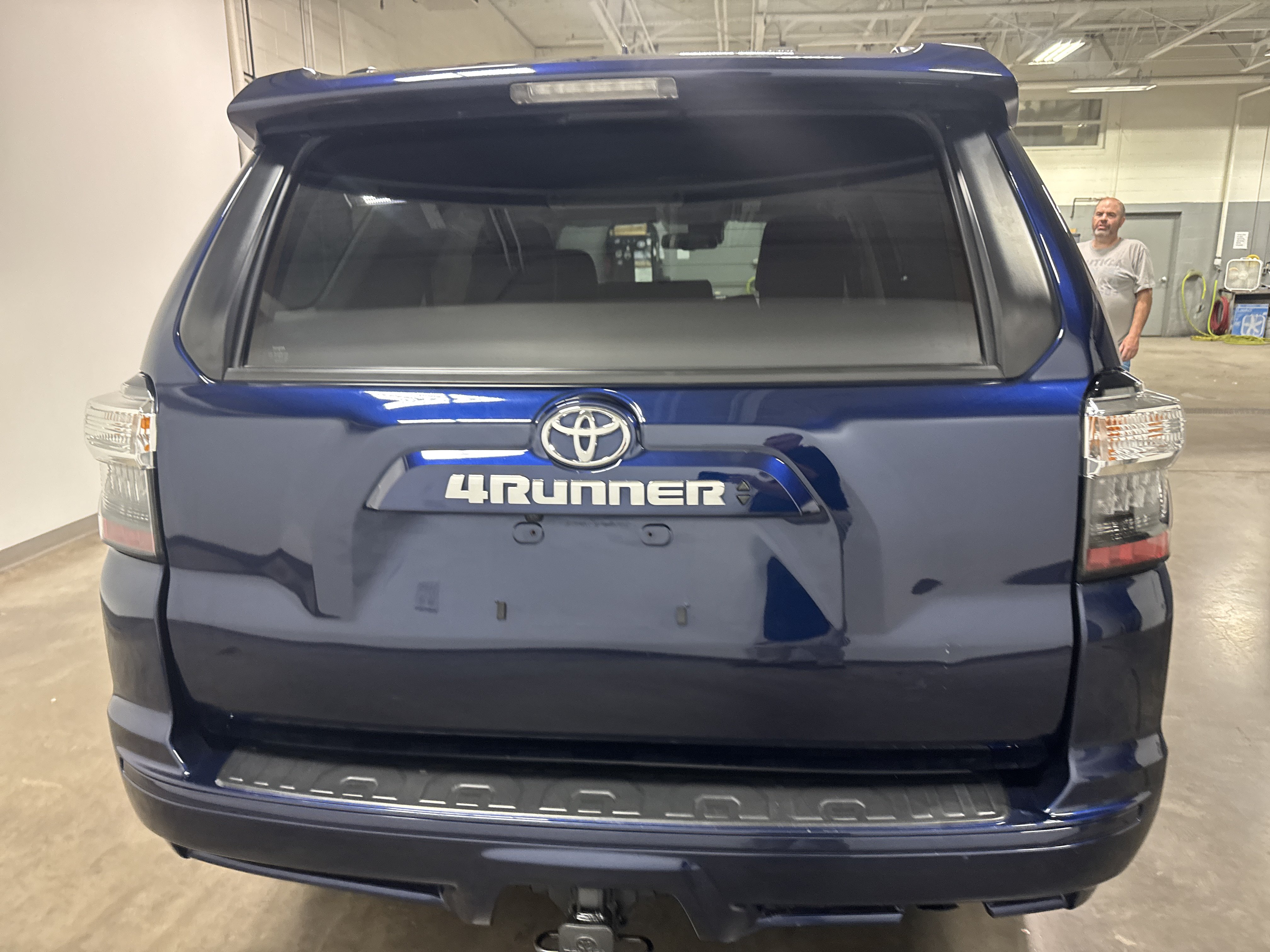 Used 2022 Toyota 4Runner TRD Sport w/ Technology Package AWD/4WD video 4