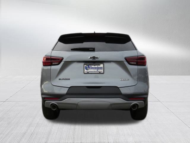 New 2025 Chevrolet Blazer LT w/ Midnight/Sport Edition image 4