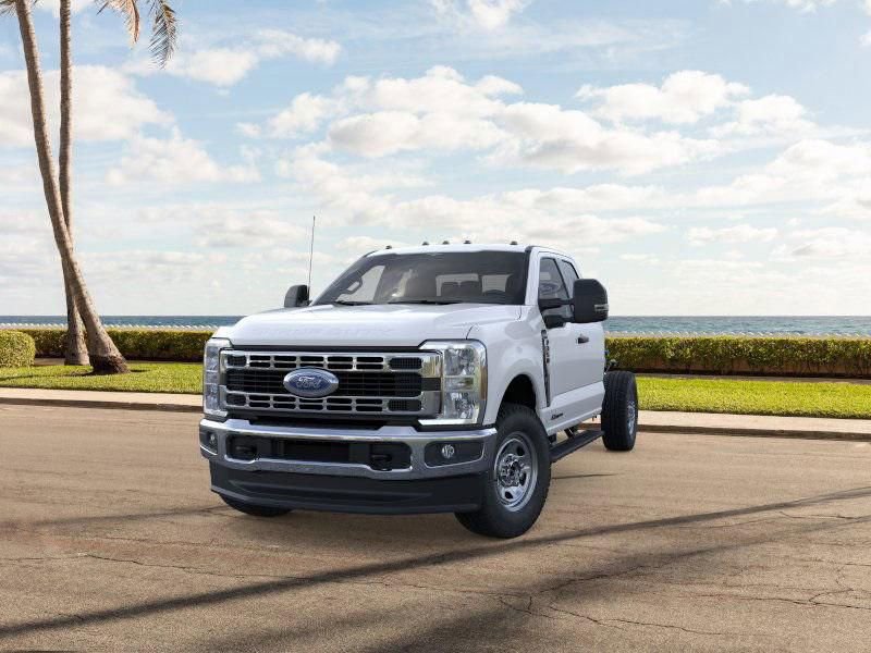 New 2025 Ford F350 XL w/ XL Chrome Package image 2