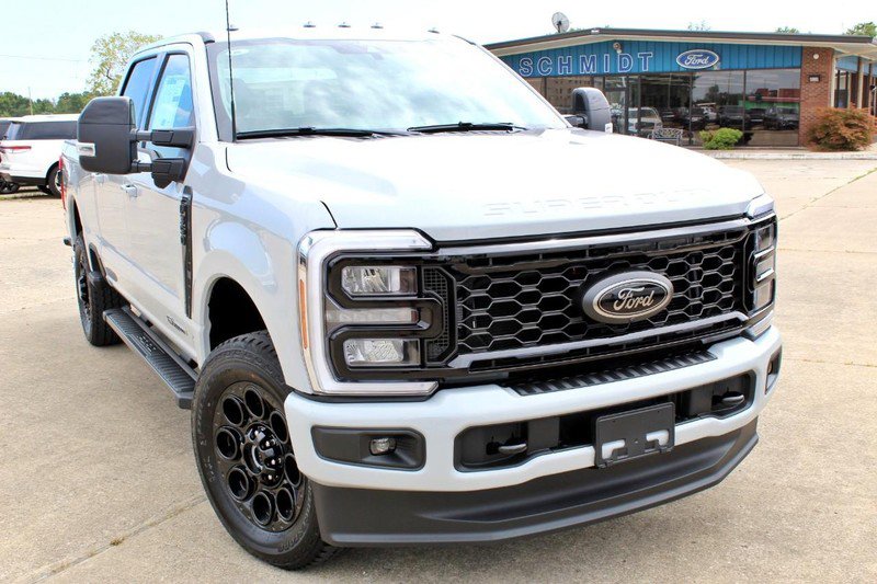 New 2026 Ford F350 Lariat image 10