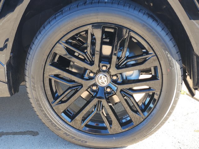 New 2026 Toyota RAV4 XSE AWD/4WD image 8