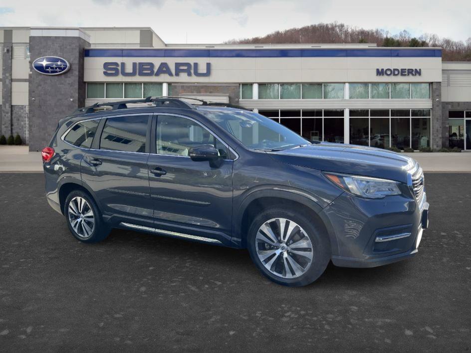 Used 2020 Subaru Ascent Limited w/ Technology Package AWD/4WD image 3