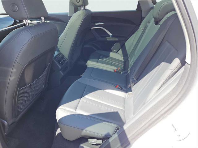Certified 2025 Audi Q5 Premium w/ Convenience Package AWD/4WD image 33
