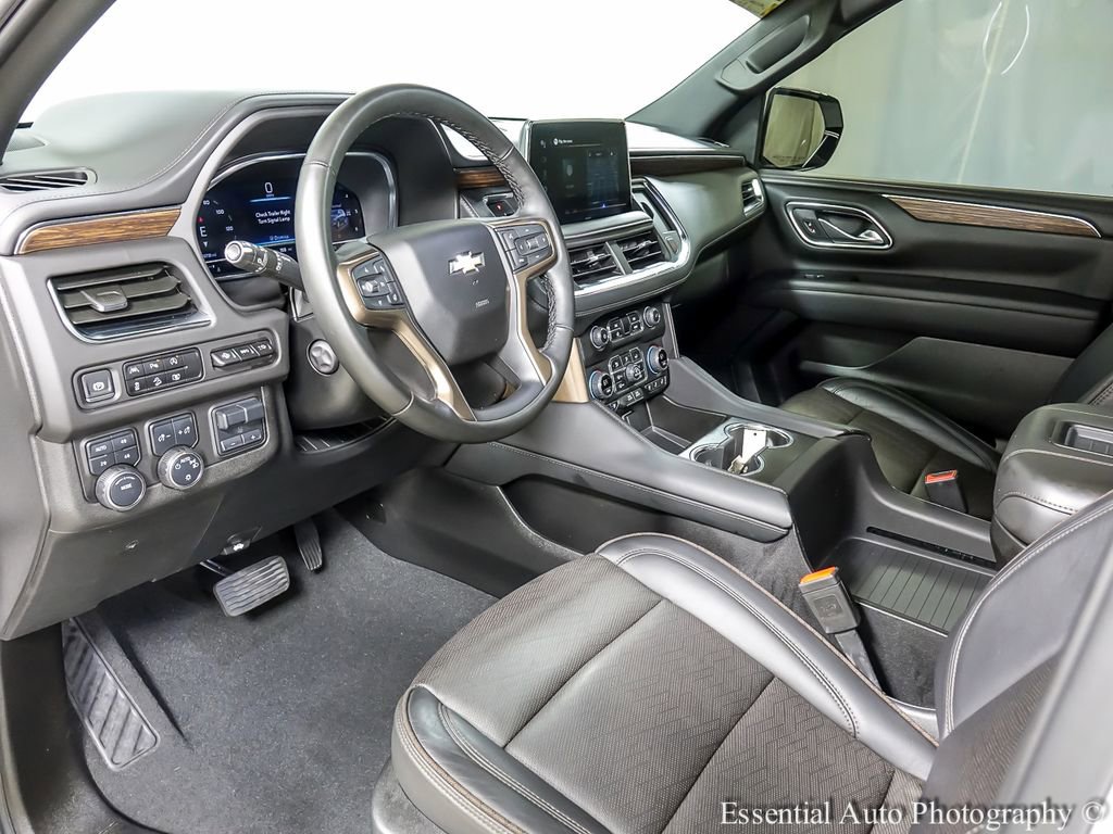 Used 2024 Chevrolet Tahoe High Country w/ Premium Package AWD/4WD image 10