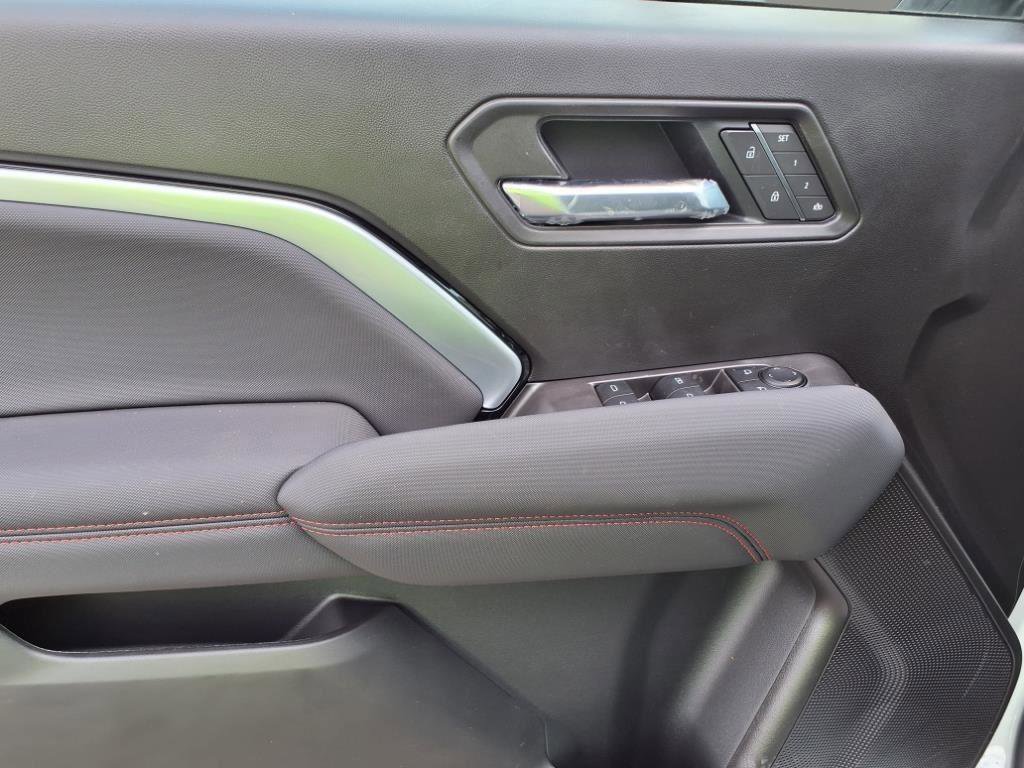 New 2025 Chevrolet Colorado Z71 w/ Technology Package image 14