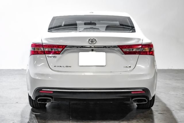 Used 2016 Toyota Avalon XLE FWD image 13