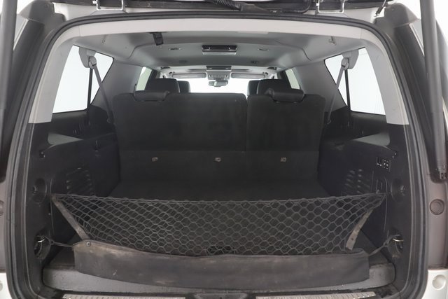Used 2015 Chevrolet Suburban LT image 32