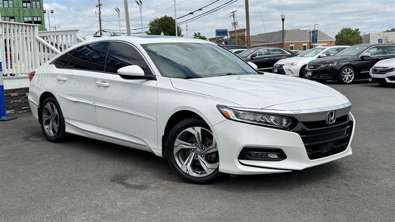 Used 2018 Honda Accord EX image 8