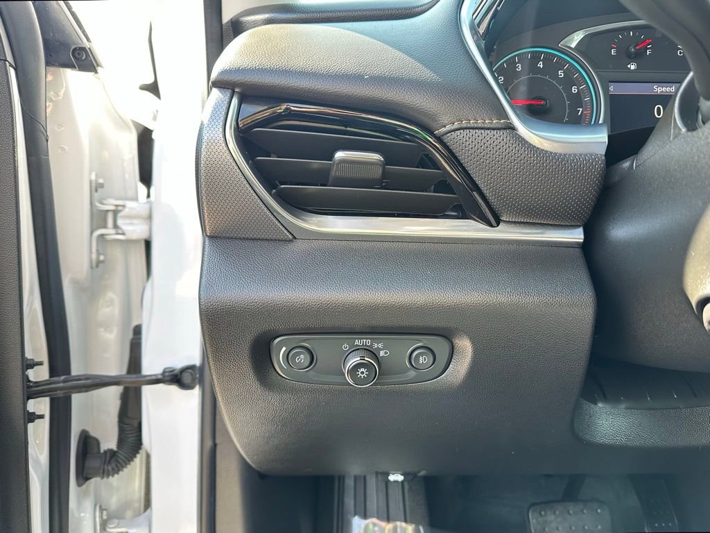 Used 2021 Chevrolet Traverse Premier w/ LPO, Floor Liner Package image 22
