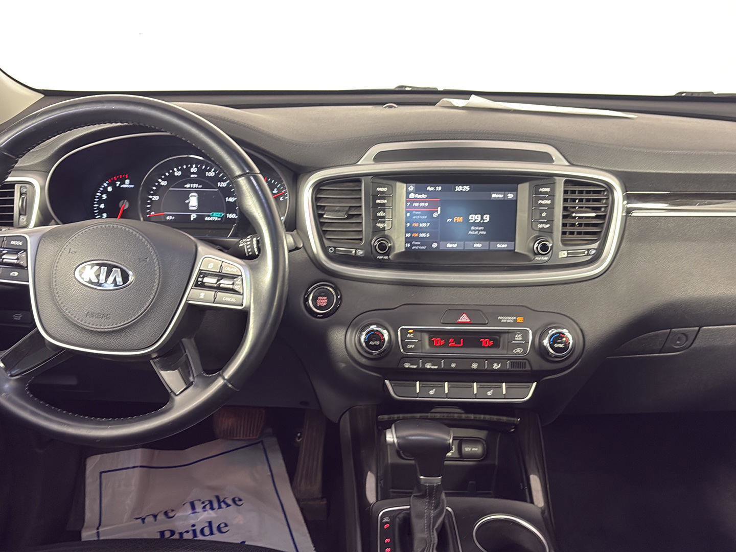 Used 2020 Kia Sorento EX image 16