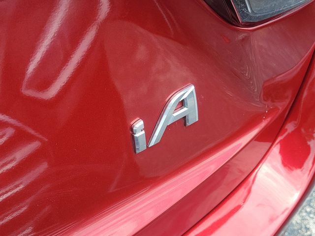 Used 2018 Toyota Yaris iA FWD image 6