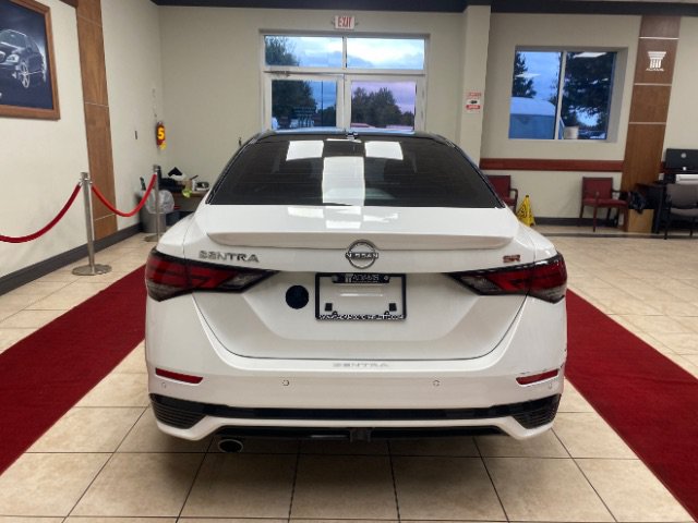 Used 2024 Nissan Sentra SR FWD image 2