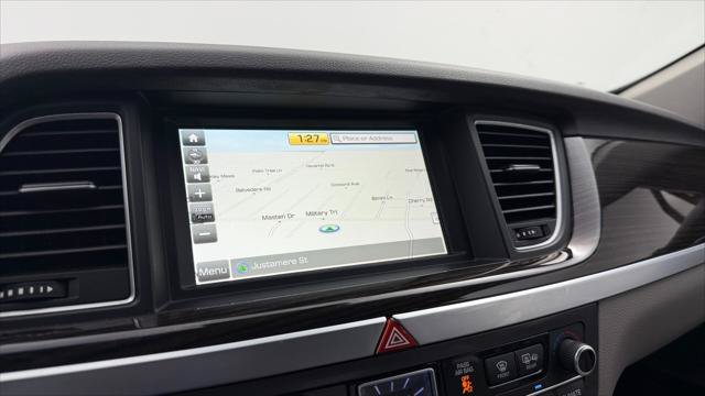 Used 2018 Genesis G80 3.8 RWD image 31