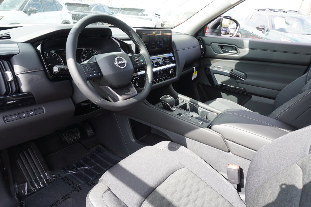 New 2026 Nissan Pathfinder SV FWD image 17