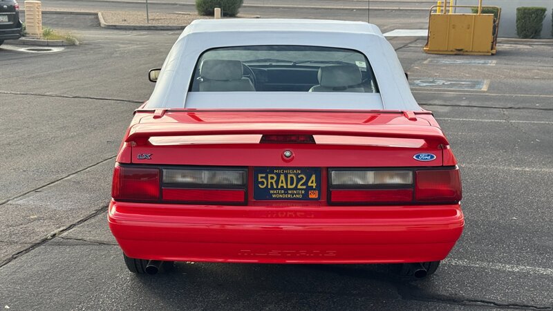 Used 1992 Ford Mustang LX RWD image 28