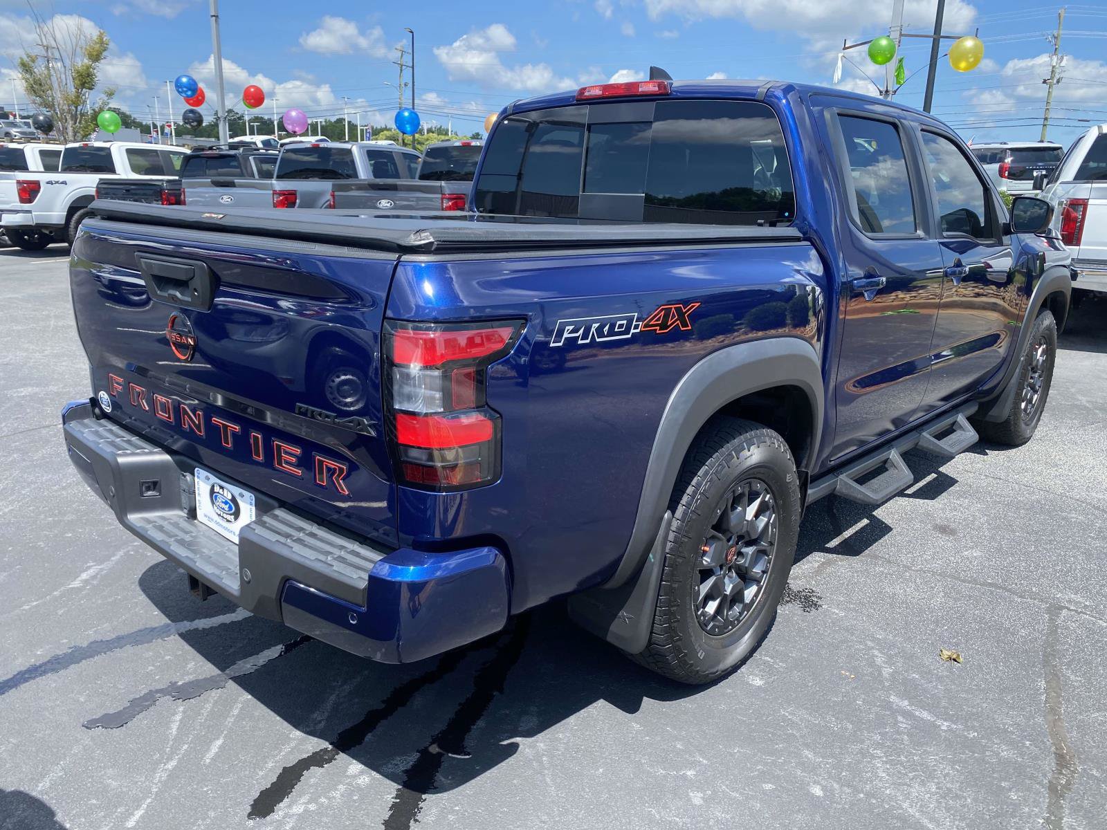 Used 2023 Nissan Frontier PRO-4X w/ Pro-4X Premium Package AWD/4WD image 7