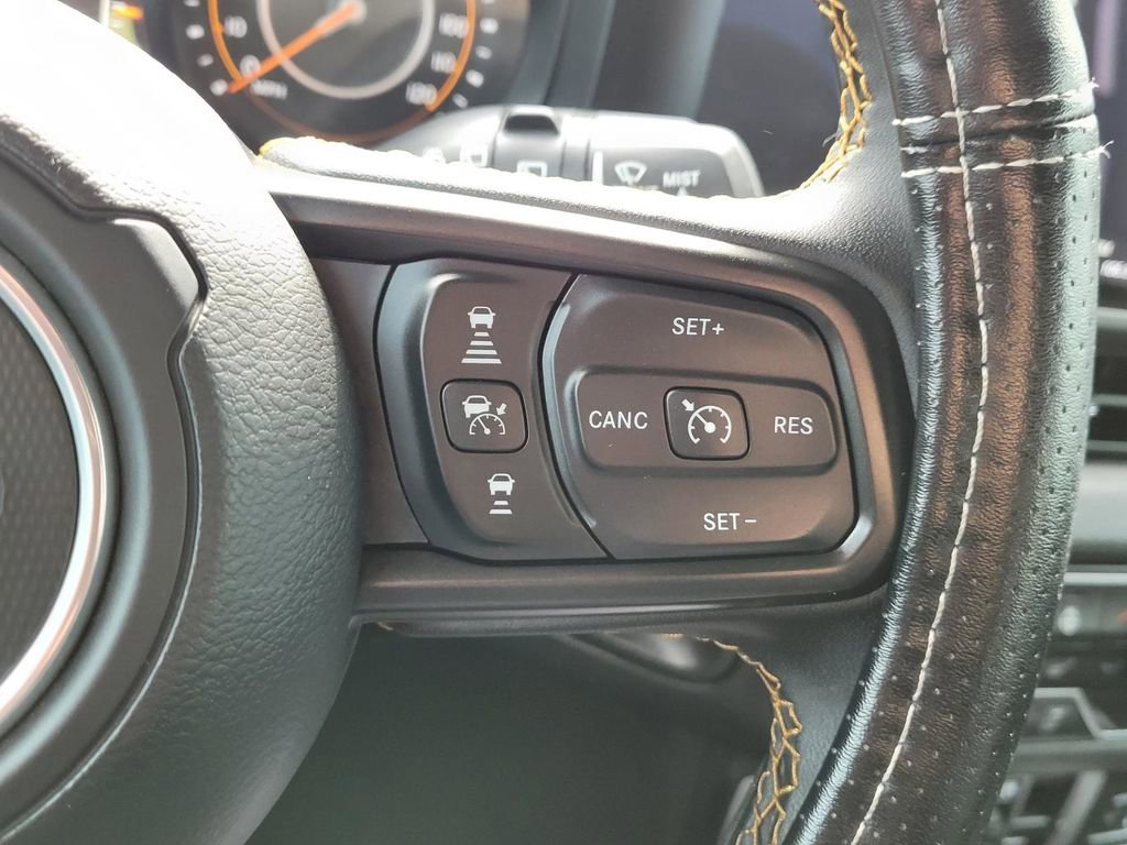 Used 2024 Jeep Wrangler Willys image 31