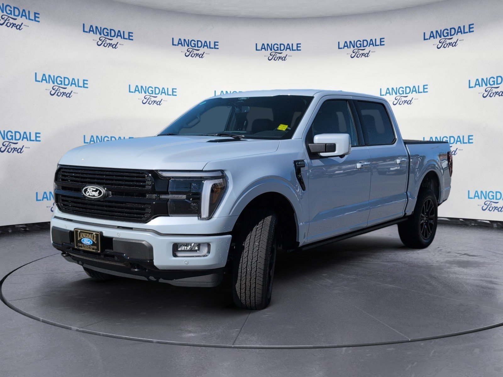 New 2025 Ford F150 Platinum w/ FX4 Off-Road Package image 11