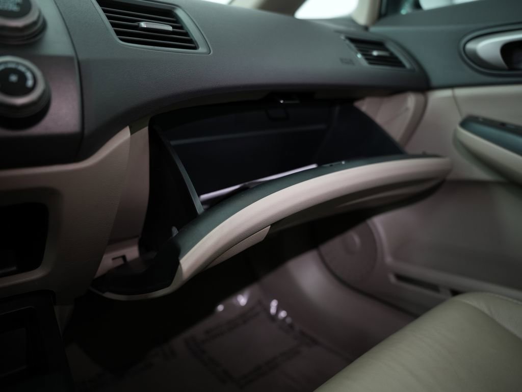 Used 2011 Honda Civic Hybrid Sedan image 43