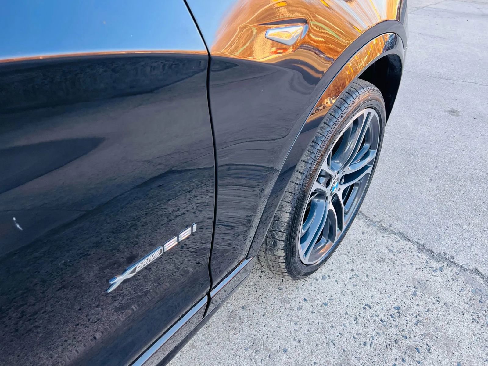 Used 2017 BMW X3 xDrive28i image 7