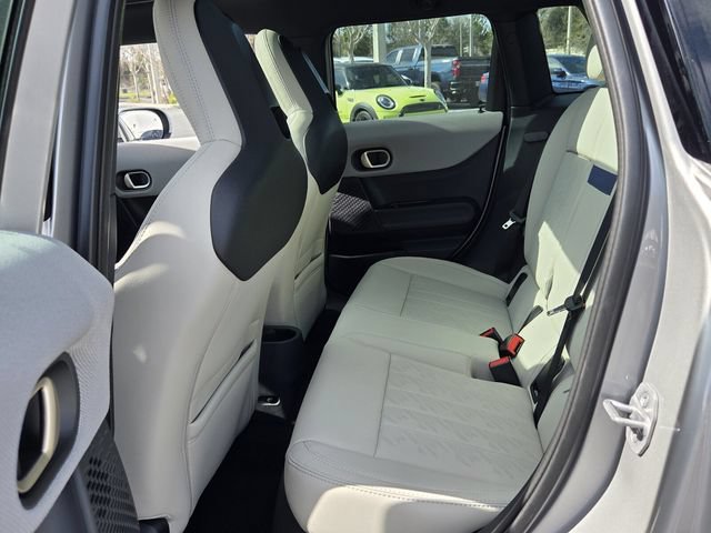 New 2026 MINI Cooper 4-Door Hardtop FWD image 11