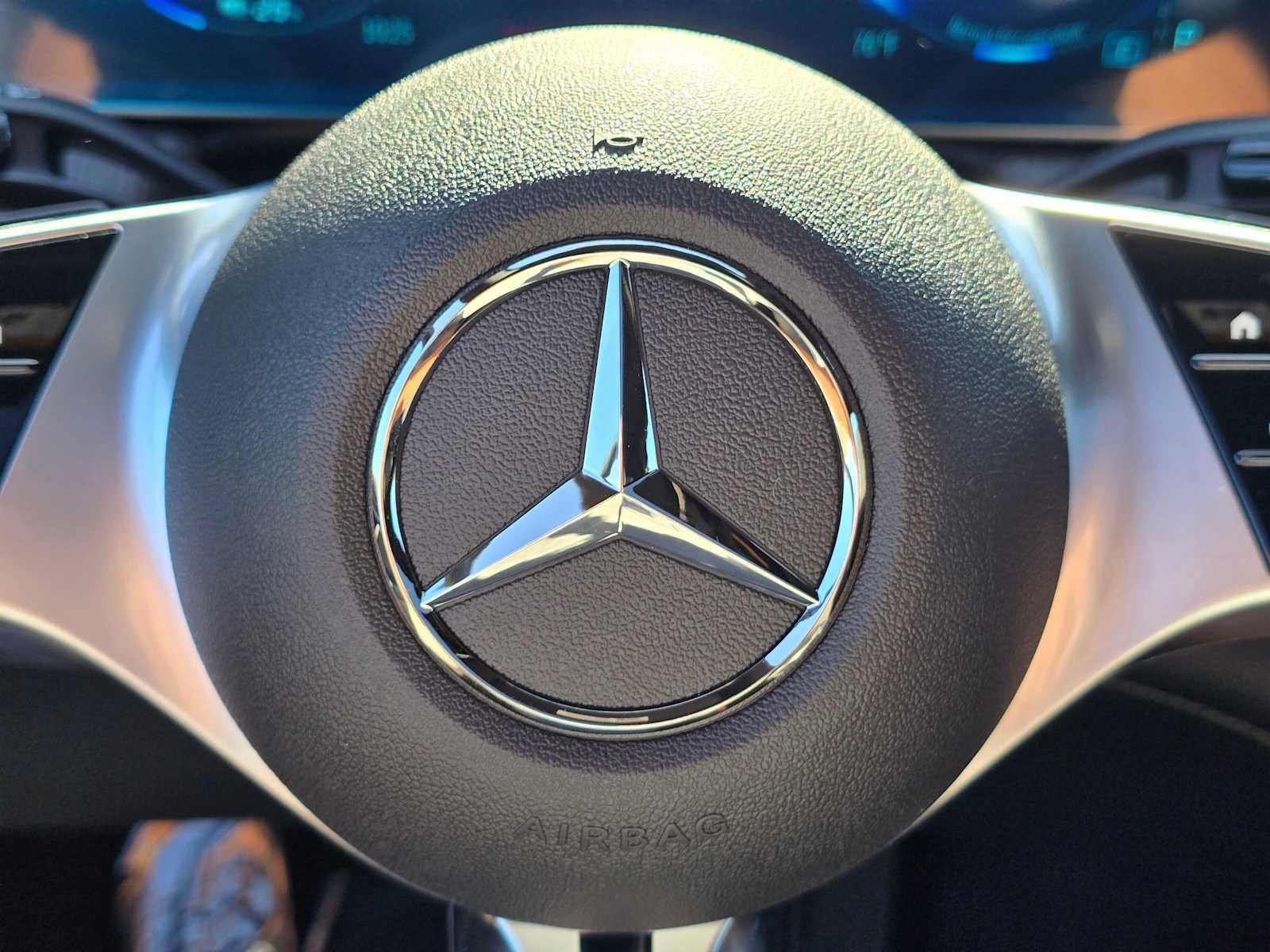 New 2027 Mercedes-Benz EQE 320 4MATIC SUV image 24