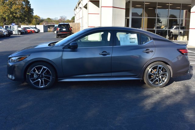 New 2025 Nissan Sentra SR w/ SR Premium Package image 10