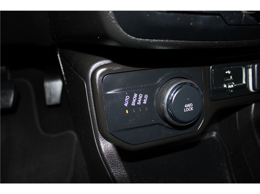 Used 2021 Jeep Renegade Sport image 32