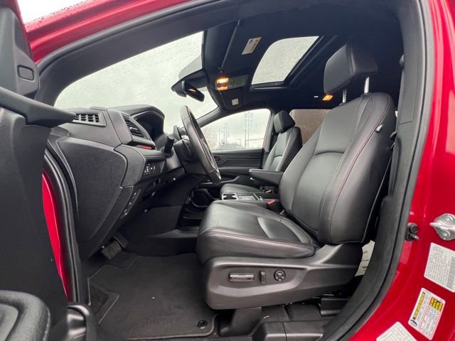 Used 2025 Honda Odyssey Sport-L image 18