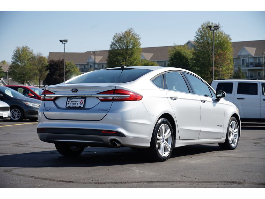 Used 2018 Ford Fusion S image 3