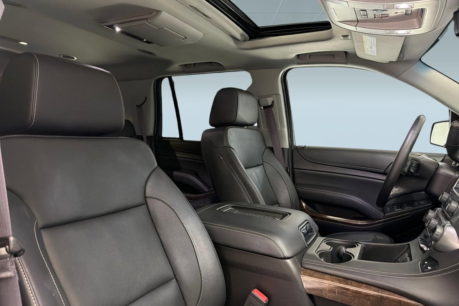 Used 2016 Chevrolet Tahoe LT image 32