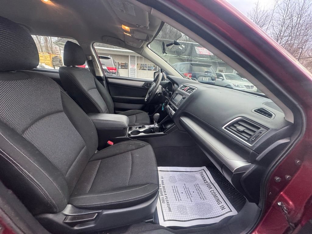 Used 2017 Subaru Outback 2.5i AWD/4WD image 23