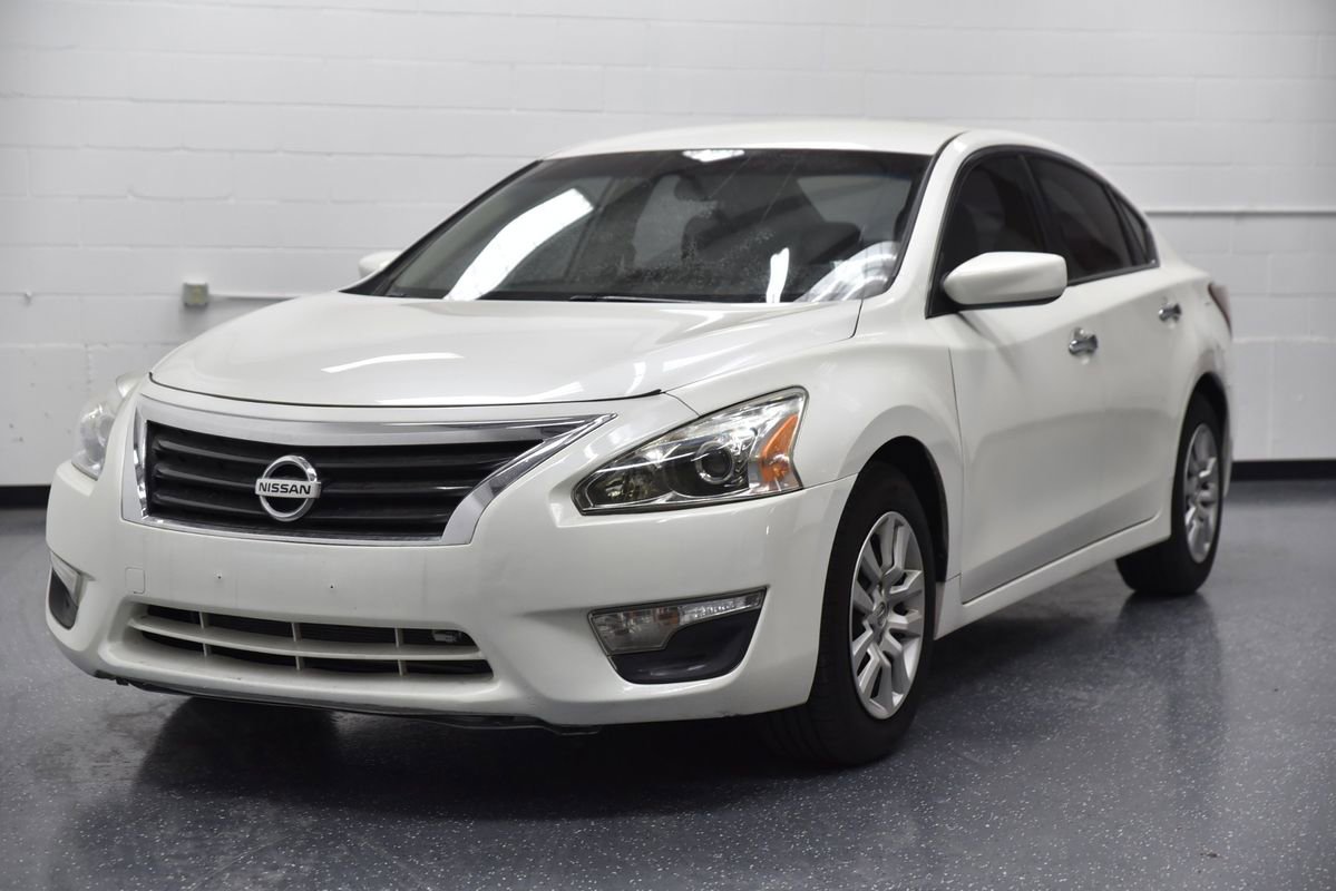 Used 2013 Nissan Altima 2.5 S image 7
