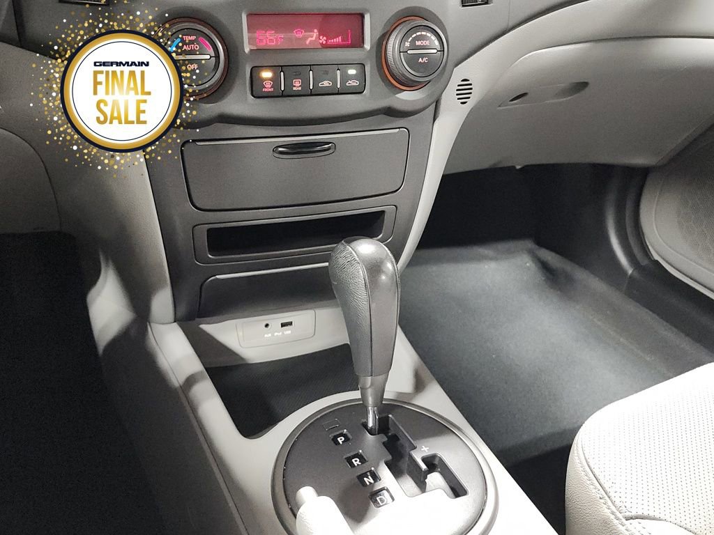 Used 2010 Kia Optima EX image 23