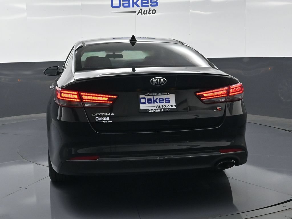 Used 2018 Kia Optima S FWD image 6