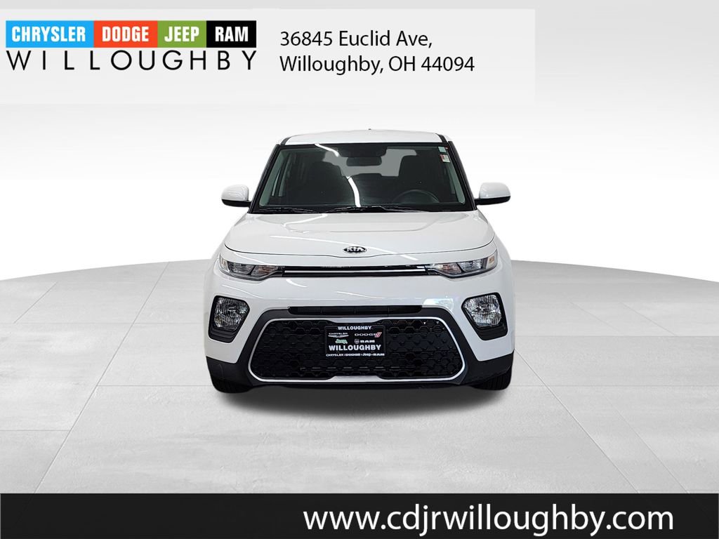 Used 2020 Kia Soul LX FWD image 2