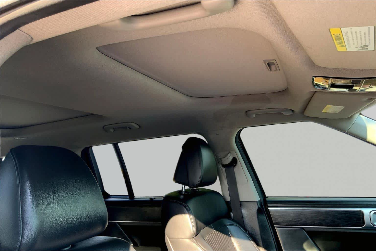 Certified 2024 Hyundai Santa Fe Limited FWD image 13