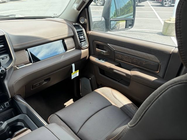 New 2026 RAM 2500 Limited AWD/4WD image 37