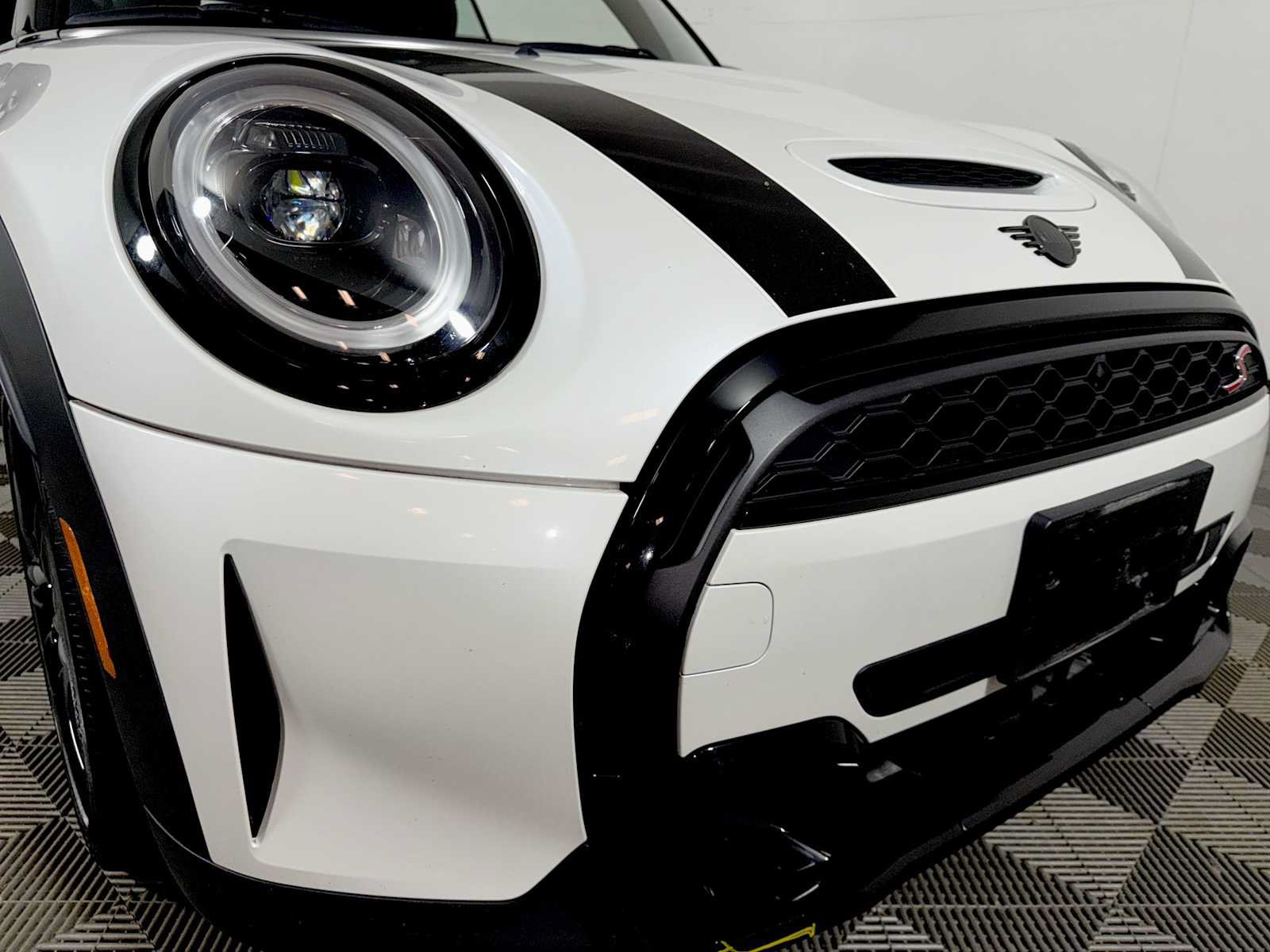 Used 2024 MINI Cooper S FWD image 24