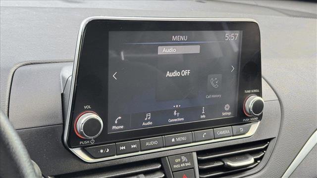 Used 2022 Nissan Altima 2.5 SV image 13