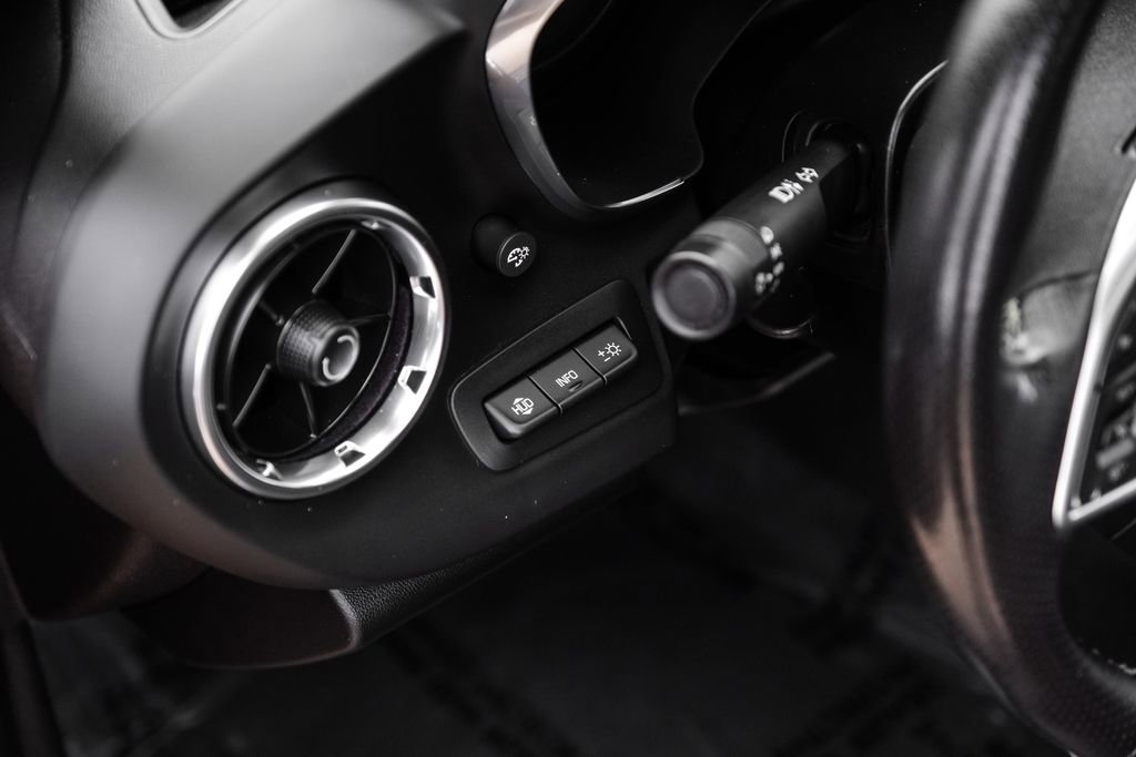 Used 2022 Chevrolet Camaro LT w/ RS Package RWD image 22