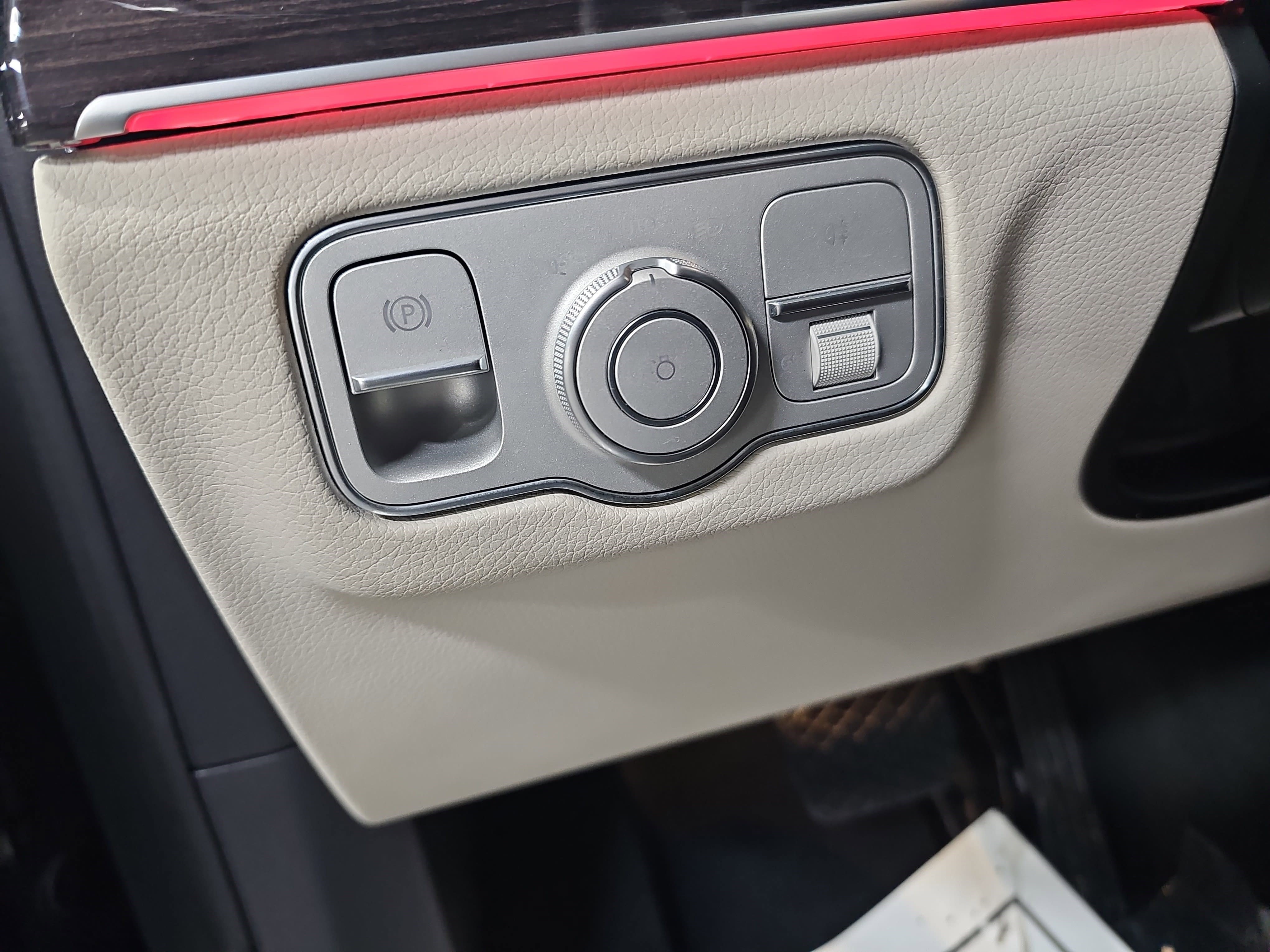 Certified 2026 Mercedes-Benz GLE 350 4MATIC image 28