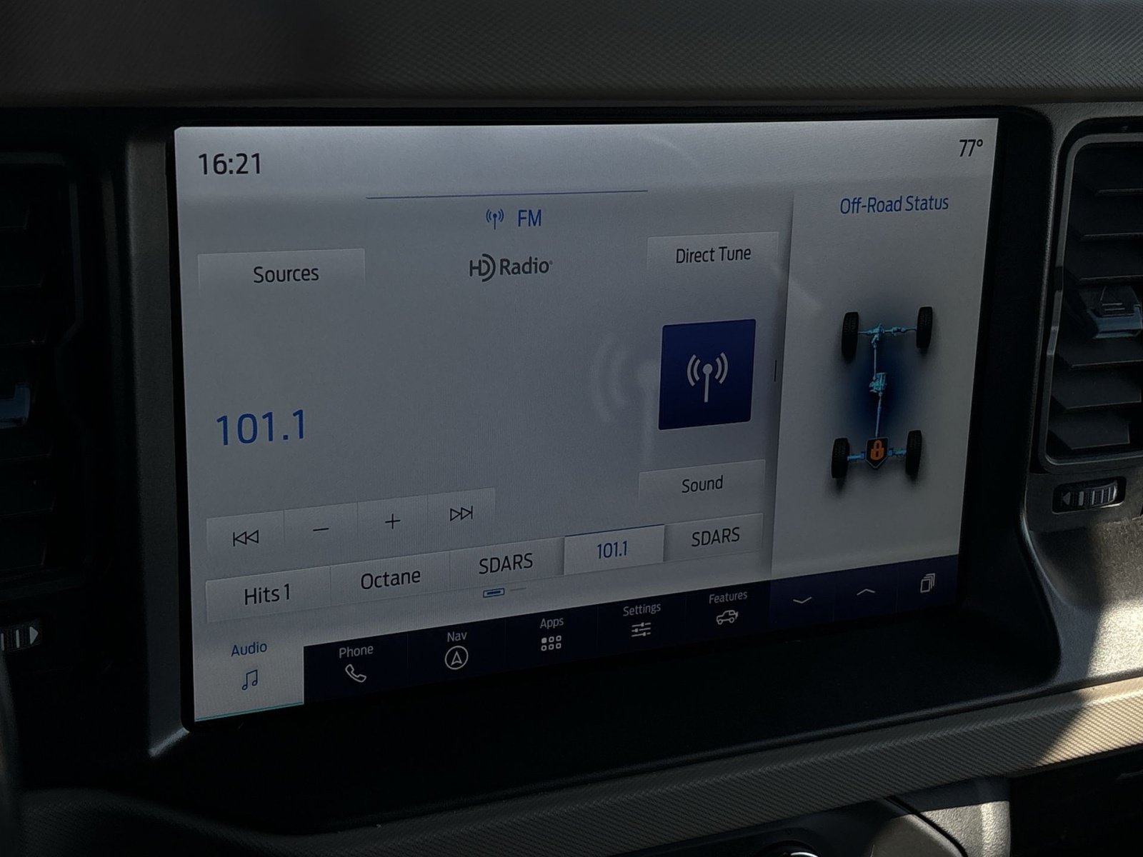 Used 2023 Ford Bronco Wildtrak AWD/4WD image 18