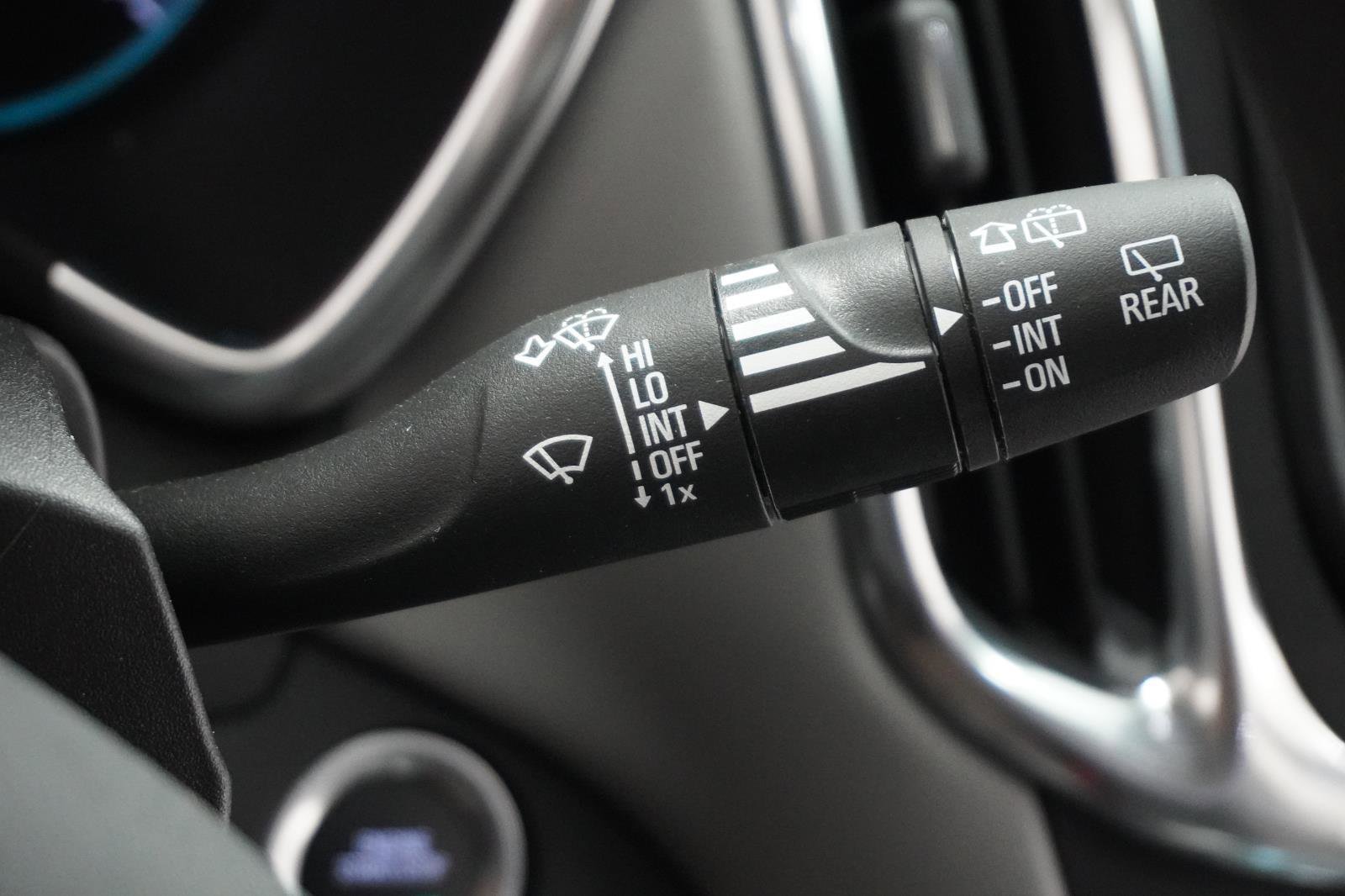 Used 2024 Chevrolet Equinox LS w/ Driver Confidence II Package image 23