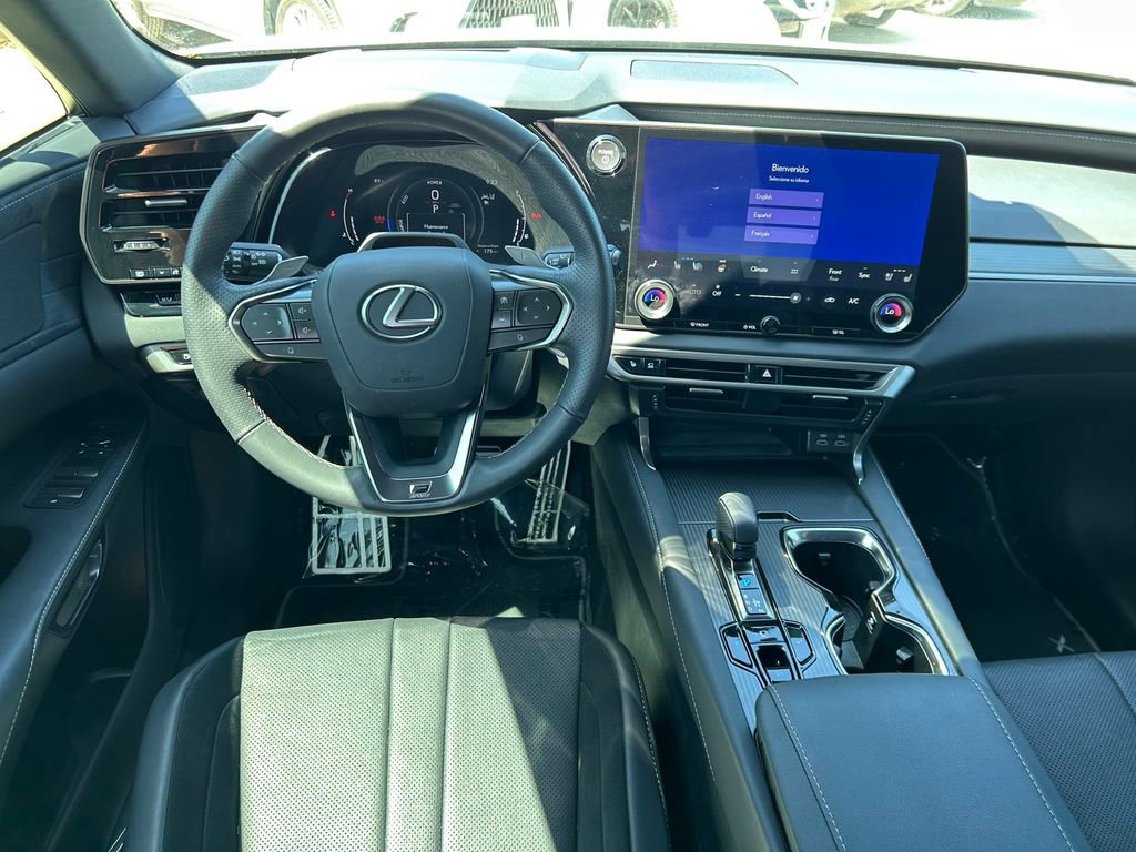 Used 2024 Lexus RX 500h F Sport w/ Convenience Package image 18