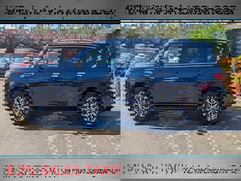 Used 2022 Nissan Armada SL w/ Captain's Chairs Package image 11